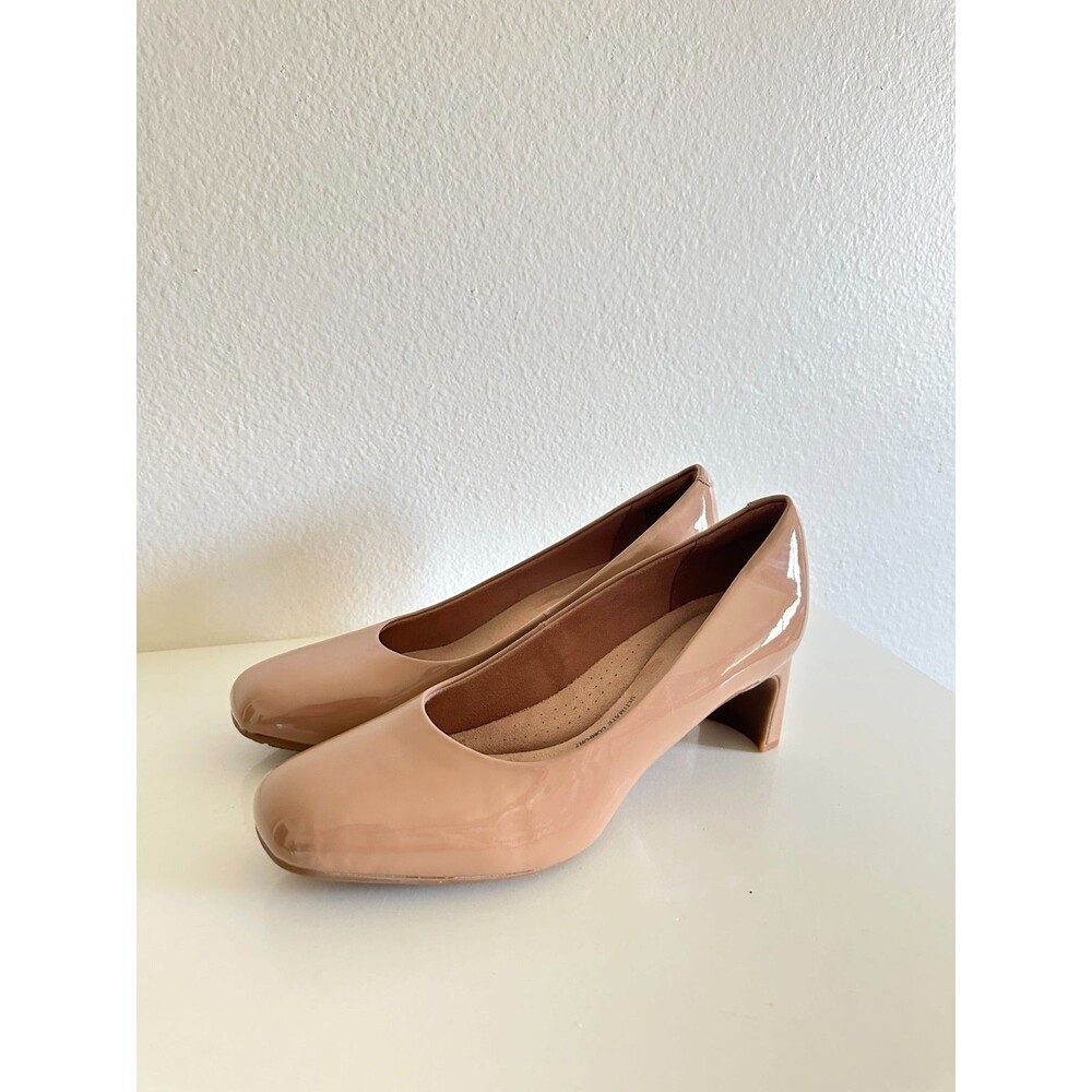 Clarks Patent Leather Dusty Rose Tan Pump Career Work Comfort Orthopedic Women 8